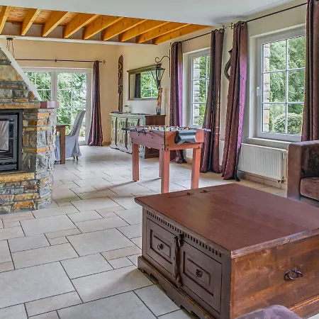 Spacious With Private Garden Near Lake In Casa vacanze Waimes