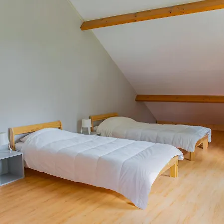 Spacious With Private Garden Near Lake In Casa vacanze Waimes
